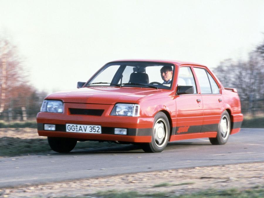  Opel Ascona Sprint by Irmscher 1987 года  (фото 7 из 9)